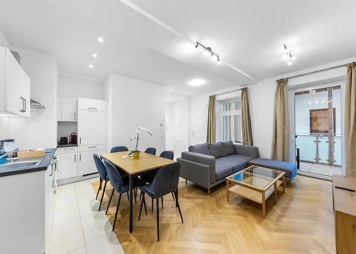 Chic Residences #king #brand New# Apartment